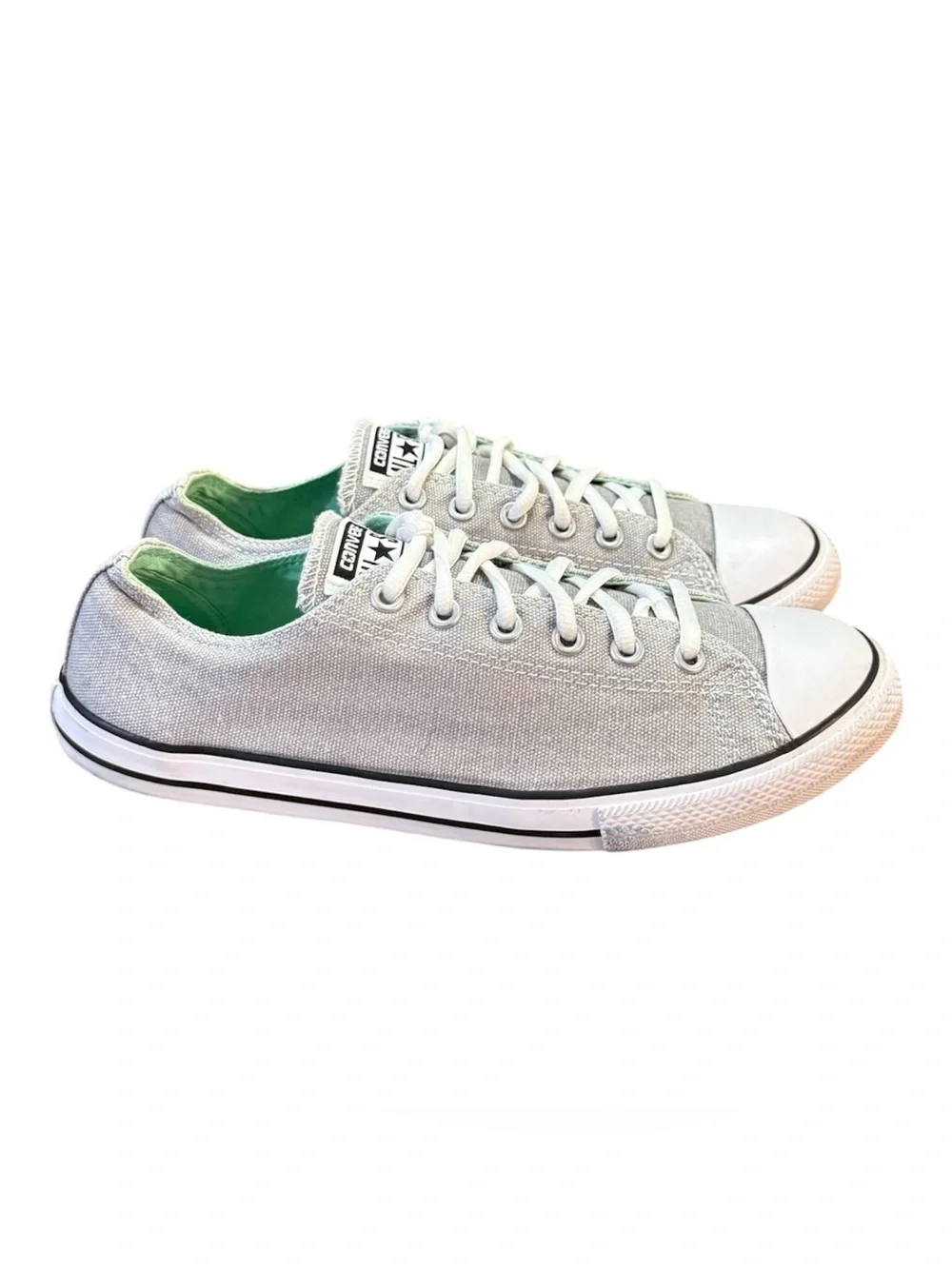 Converse Chuck Taylor All Star Madison Low Top Junior Size 6 Women’s Size 8